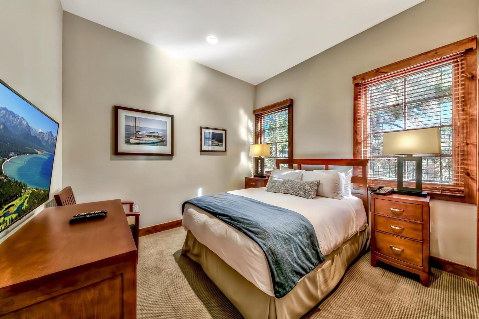 The Peak Tallac 15 - The Ultimate In Lakefront Luxury South Lake Tahoe